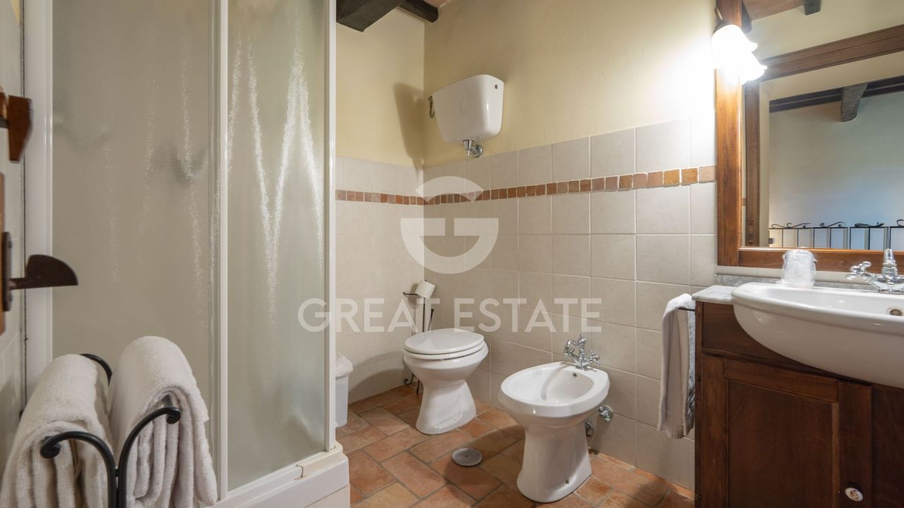 Отель, гостиница в Тоди, Италия, 1 571.75 м² - фото 15