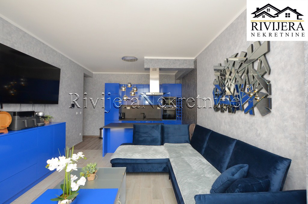 Квартира в Херцег-Нови, Черногория, 66 м² - фото 3