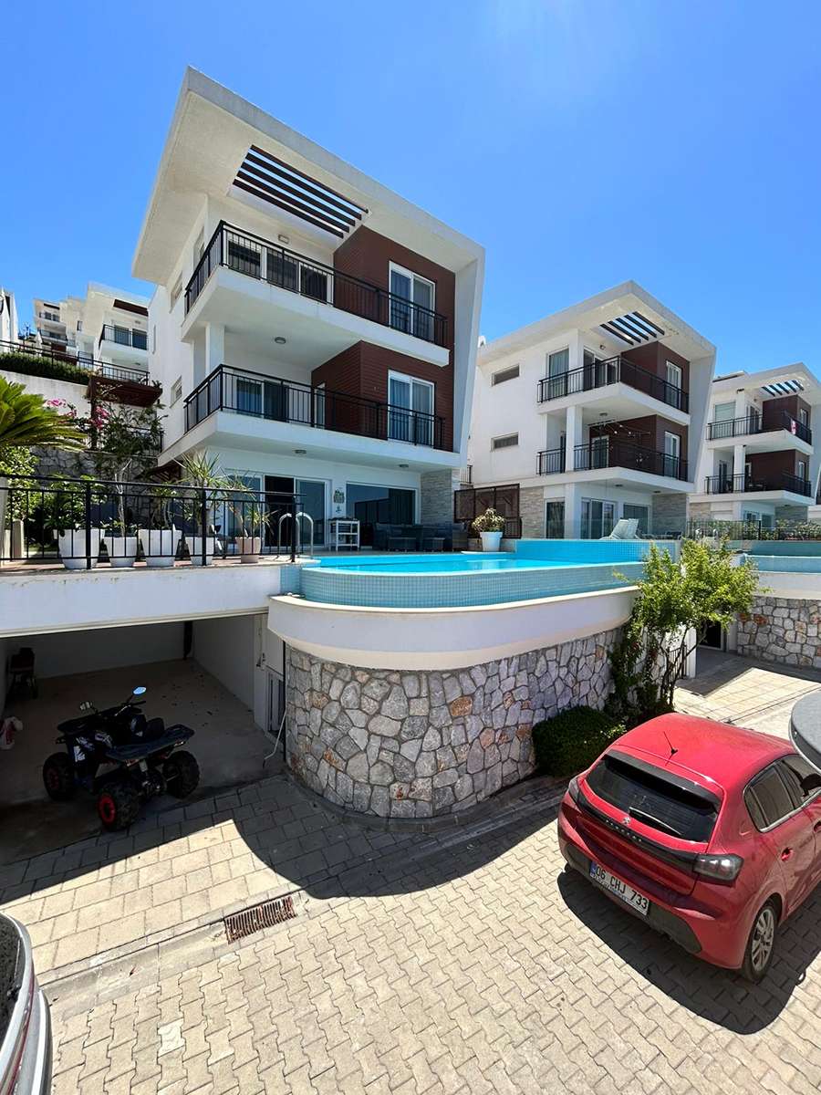 Вилла в Бодруме, Турция, 220 м² - фото 1