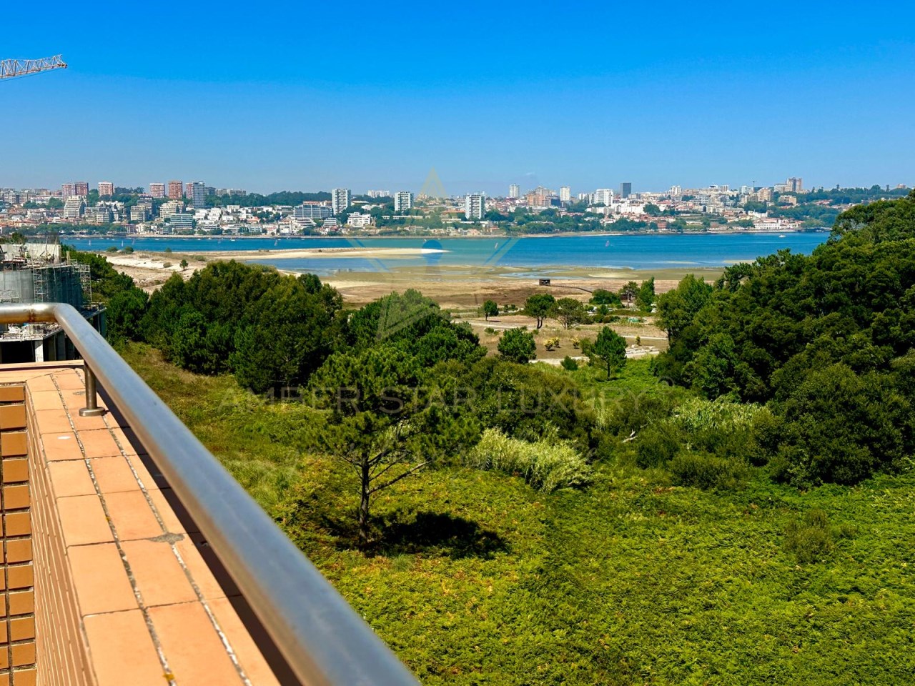 Пентхаус в Вила-Нова-ди-Гая, Португалия, 181.4 м² - фото 1