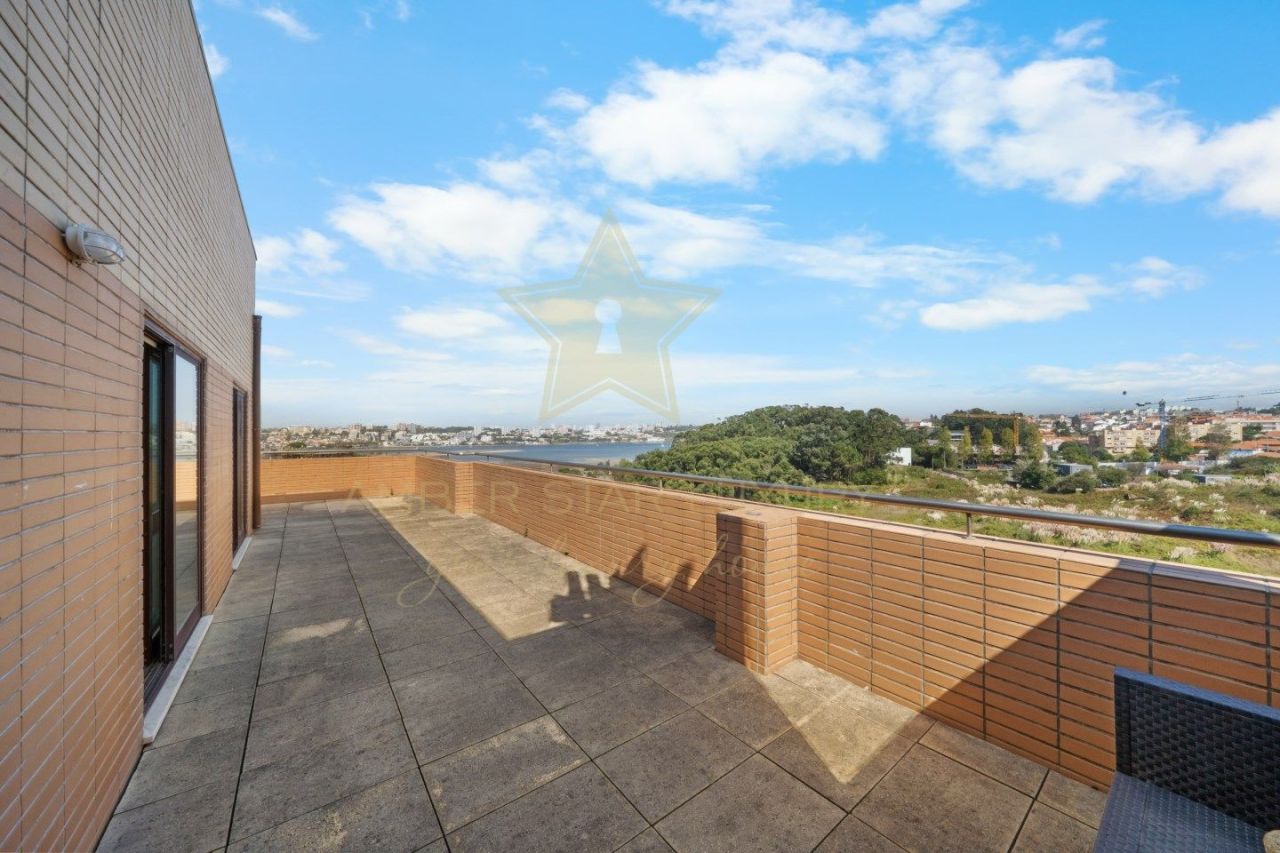 Пентхаус в Вила-Нова-ди-Гая, Португалия, 181.4 м² - фото 13