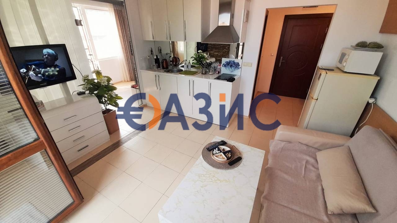 Апартаменты на Солнечном берегу, Болгария, 60 м² - фото 1