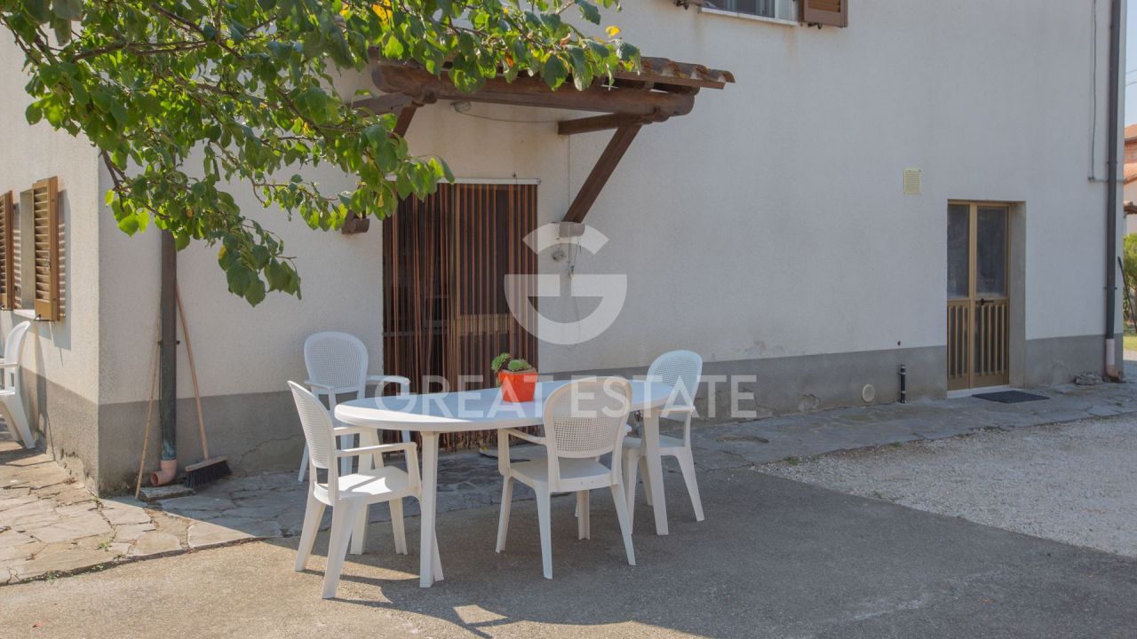 Вилла в Кастильоне-дель-Лаго, Италия, 279.05 м² - фото 5