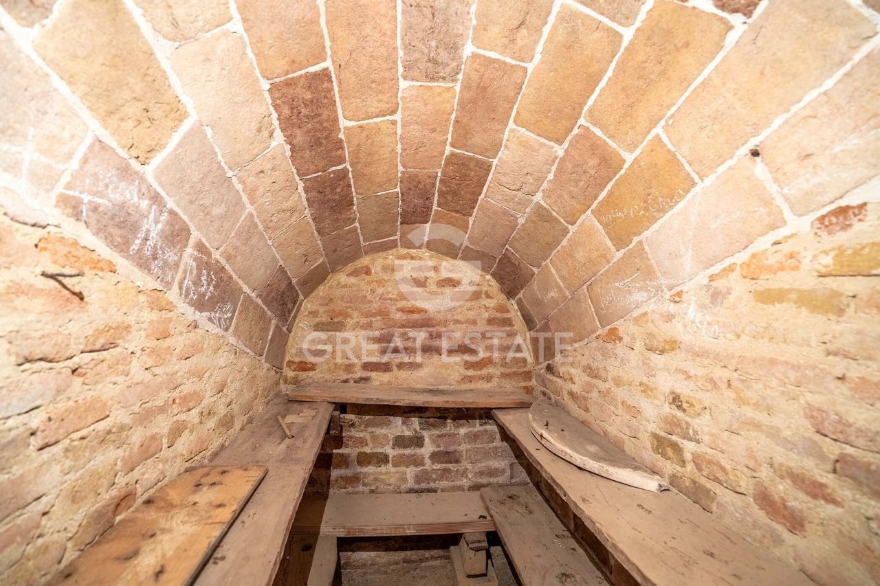 Дом в Кастильоне-дель-Лаго, Италия, 567 м² - фото 17