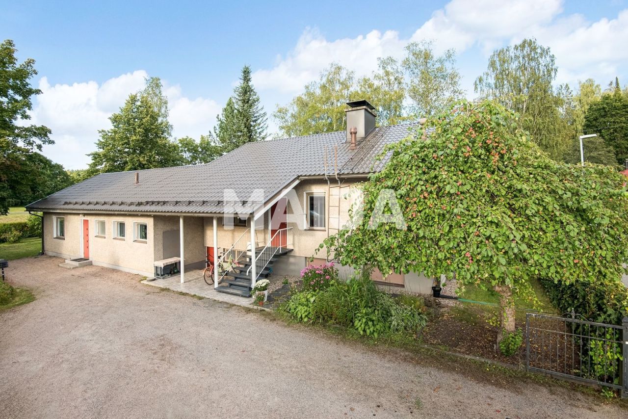 Дом в Риихимяки, Финляндия, 178 м² - фото 1