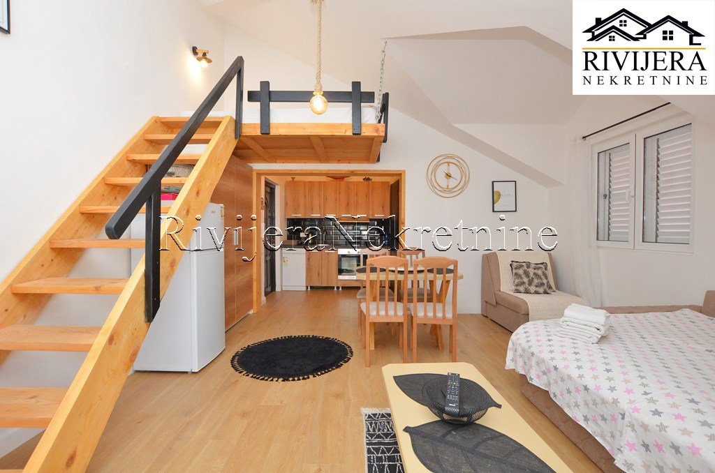 Квартира в Херцег-Нови, Черногория, 31 м² - фото 1