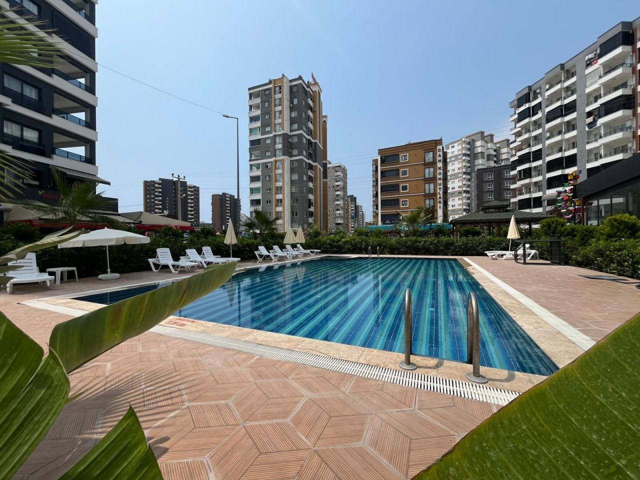 Квартира в Мерсине, Турция, 80 м² - фото 1