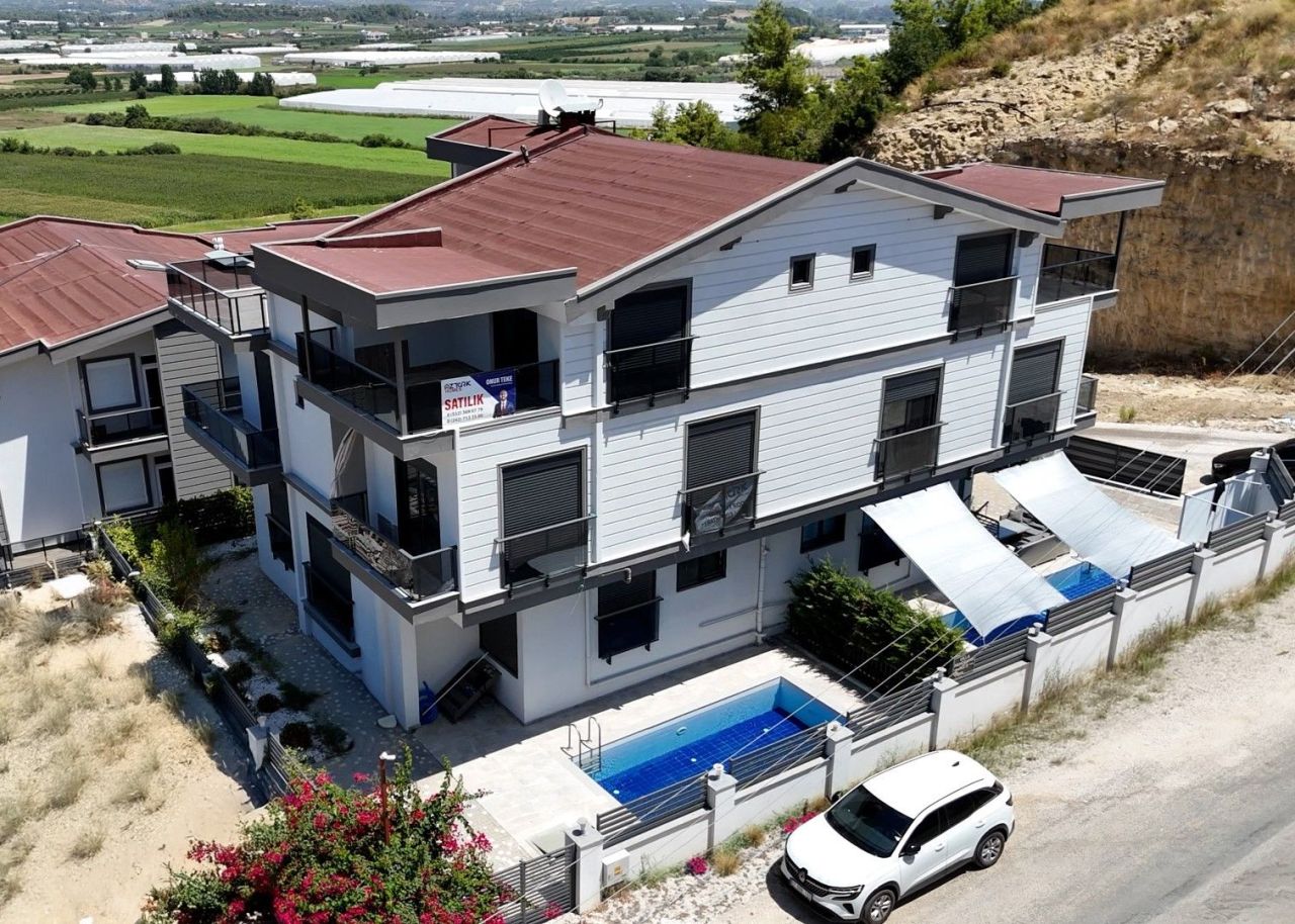 Вилла в Сиде, Турция, 350 м² - фото 1