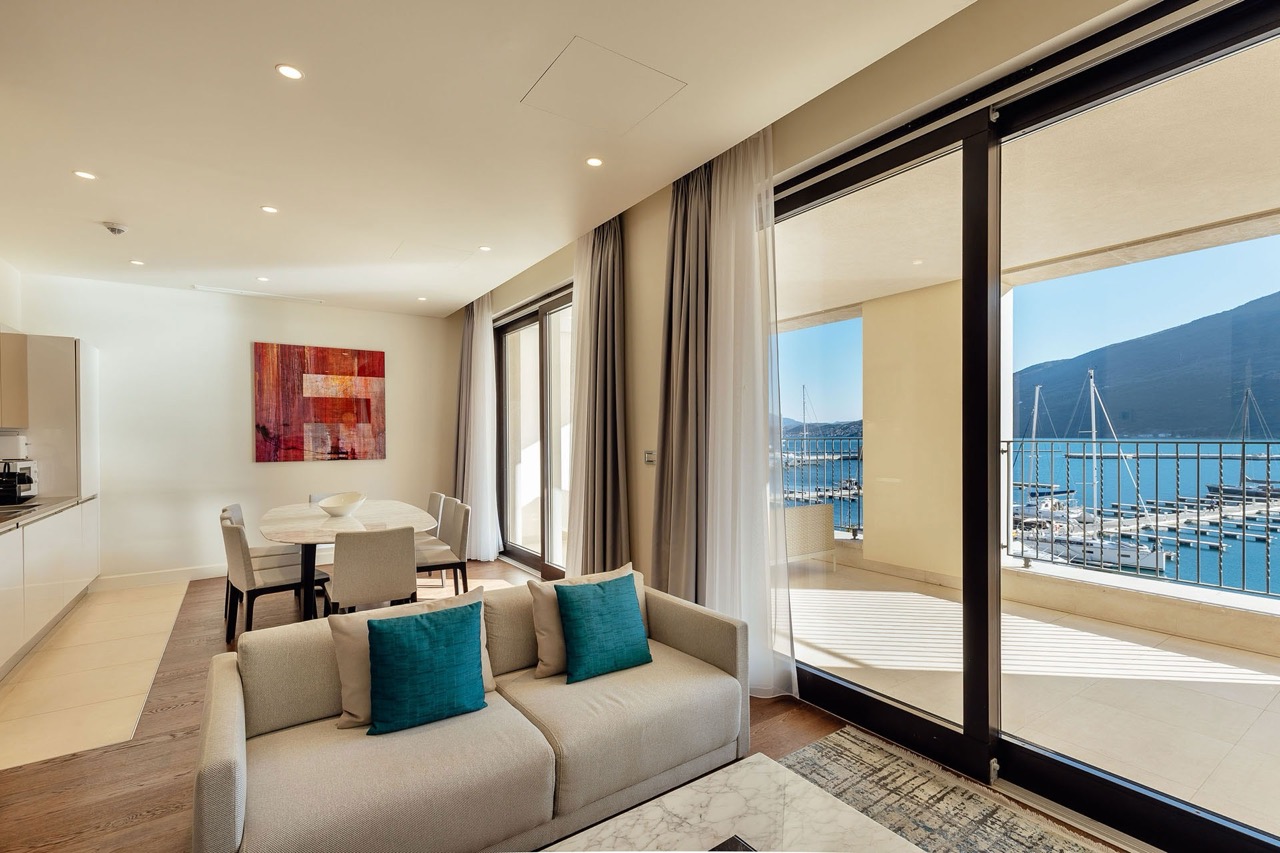 Апартаменты в Херцег-Нови, Черногория, 120 м² - фото 5