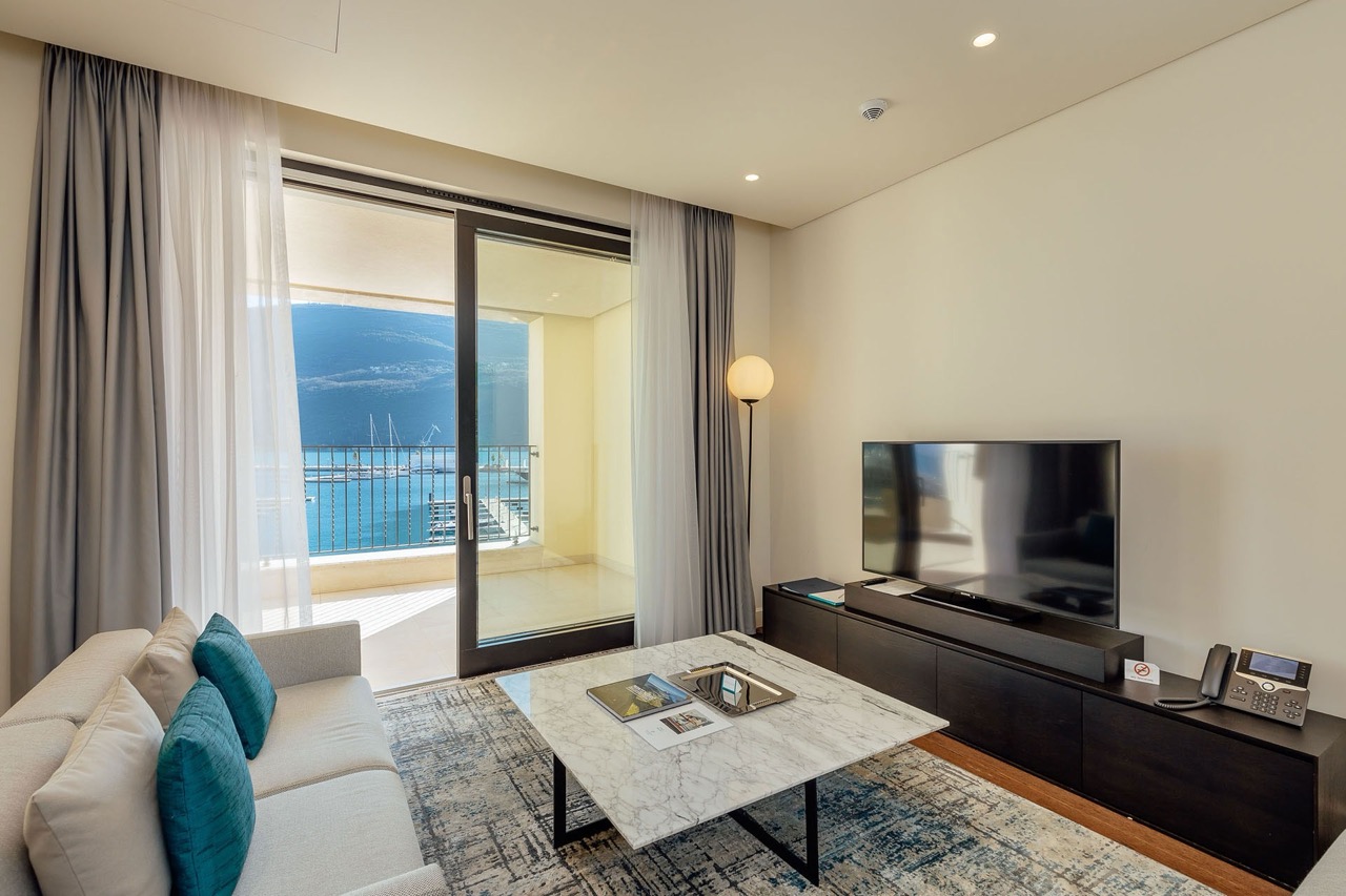 Апартаменты в Херцег-Нови, Черногория, 120 м² - фото 6