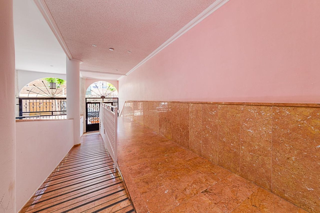 Квартира в Торревьехе, Испания, 76 м² - фото 15