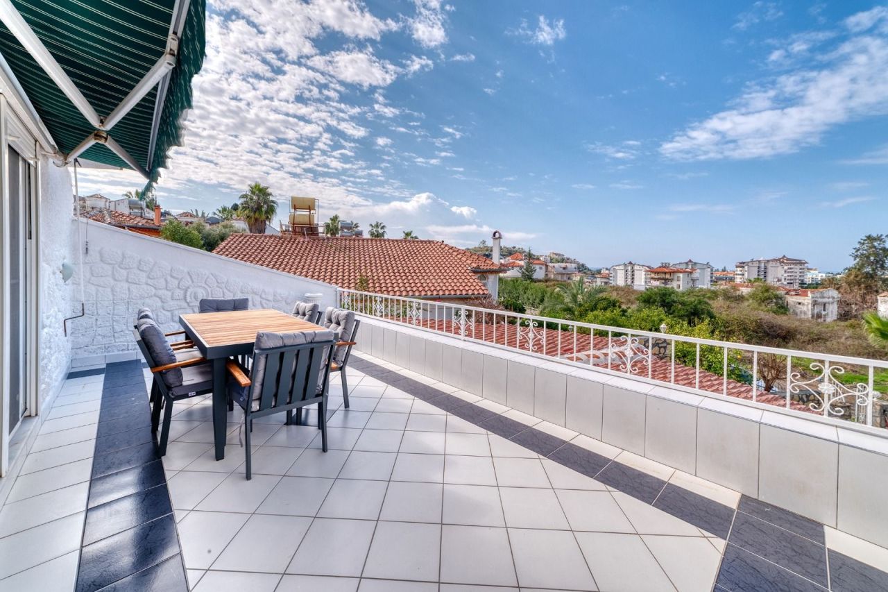 Вилла в Алании, Турция, 220 м² - фото 11