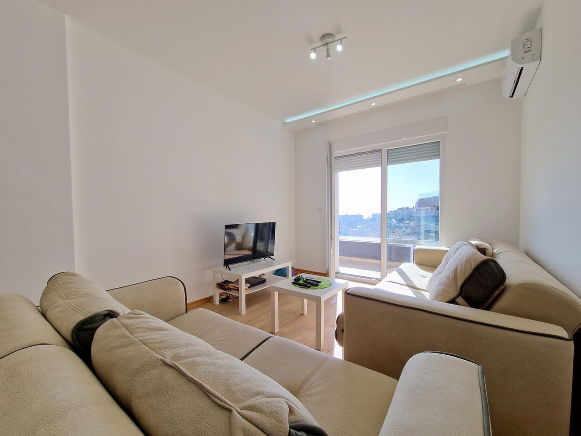 Апартаменты в Будве, Черногория, 60 м² - фото 1