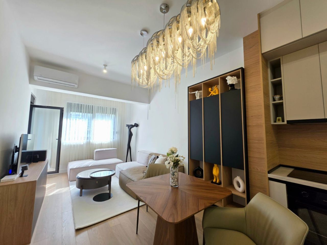 Апартаменты в Бечичи, Черногория, 52 м² - фото 1