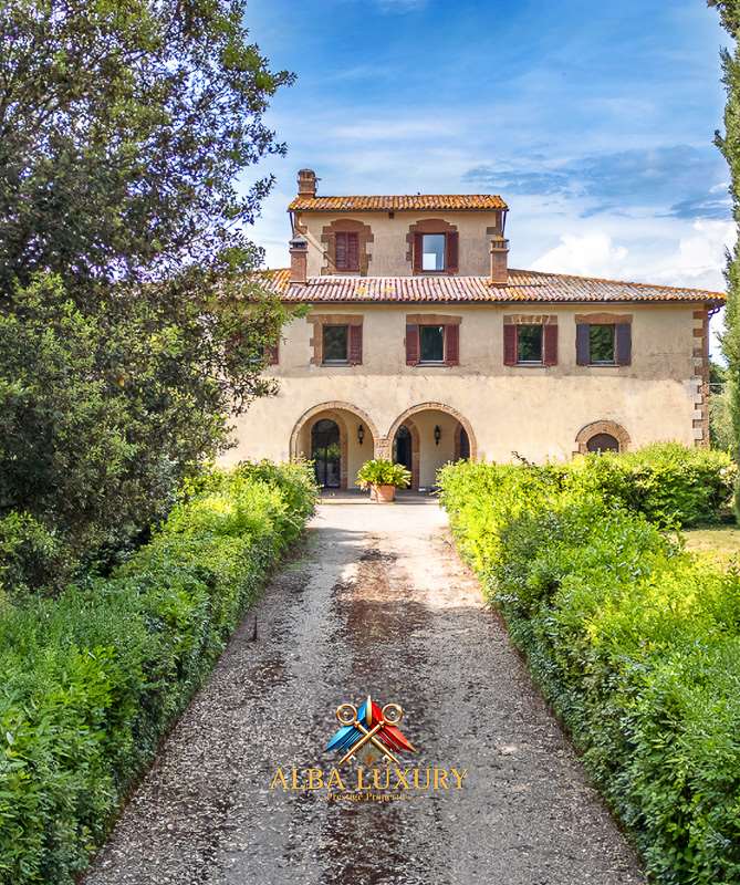 Вилла Via Dori Alessandro, Италия, 750 м² - фото 2