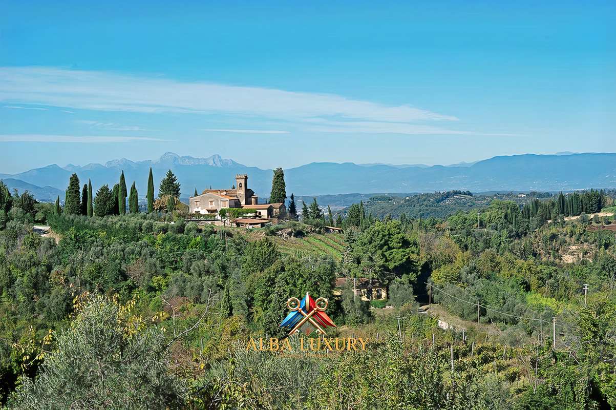Вилла в Палае, Италия, 2 000 м² - фото 3