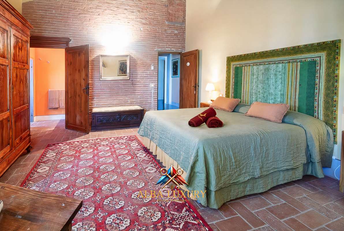 Вилла в Палае, Италия, 2 000 м² - фото 13