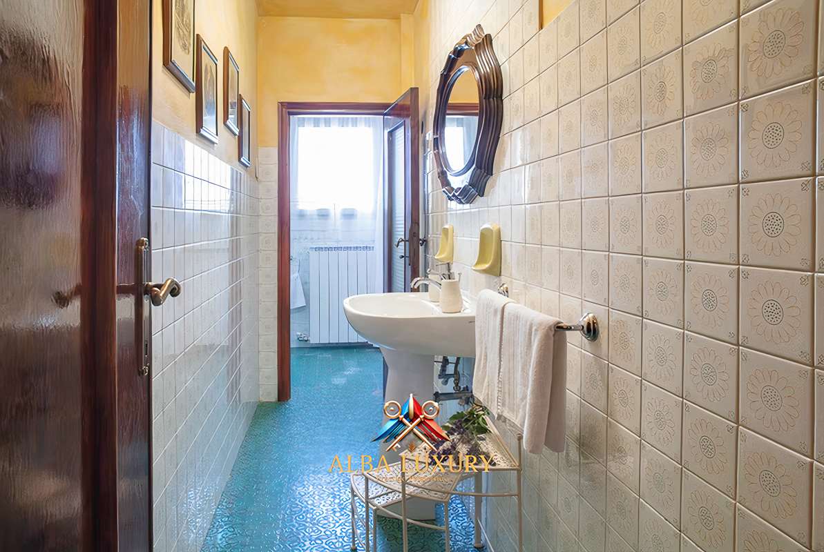 Вилла в Палае, Италия, 2 000 м² - фото 14