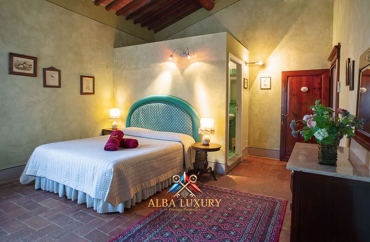 Вилла в Палае, Италия, 2 000 м² - фото 19