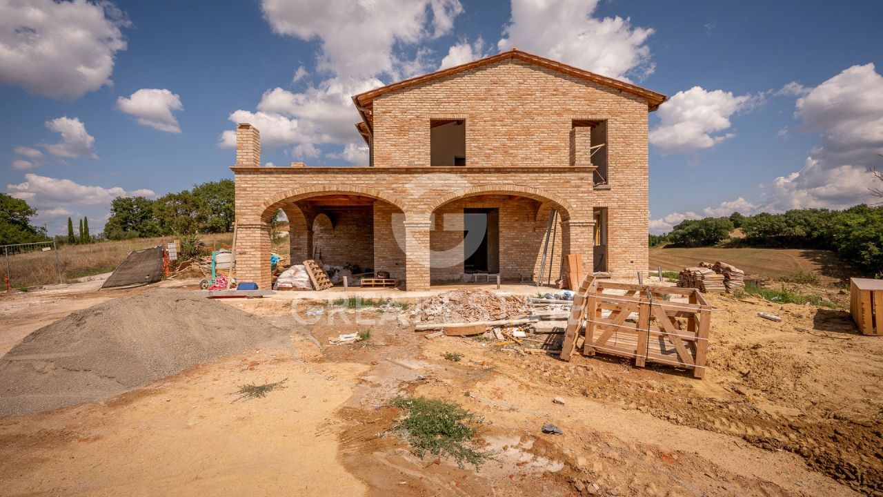 Дом в Кастильоне-дель-Лаго, Италия, 280.05 м² - фото 2