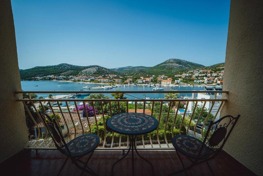 Отель, гостиница Seget, Хорватия, 1 000 м² - фото 5