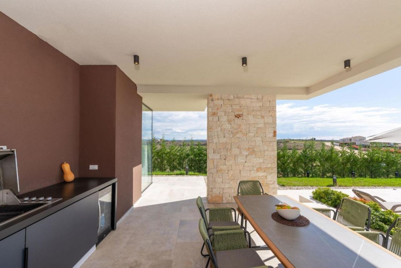 Вилла в Бртонигле, Хорватия, 341 м² - фото 10