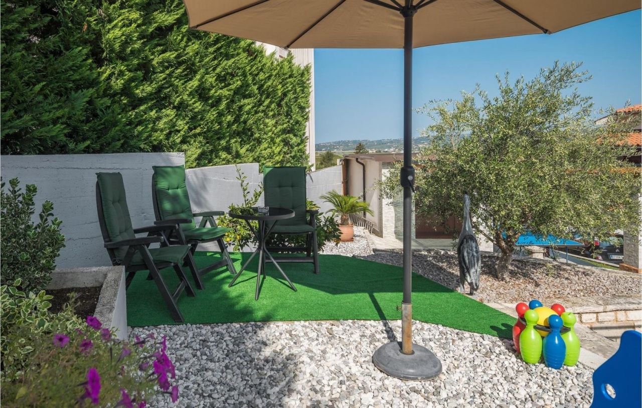 Отель, гостиница в Буйе, Хорватия, 597 м² - фото 16