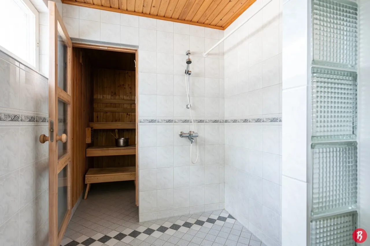 Дом в Перхо, Финляндия, 100 м² - фото 16