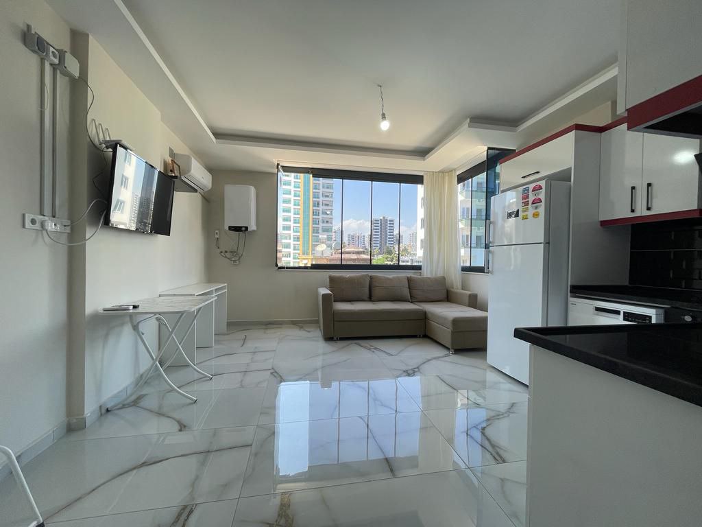 Квартира в Мерсине, Турция, 50 м² - фото 1