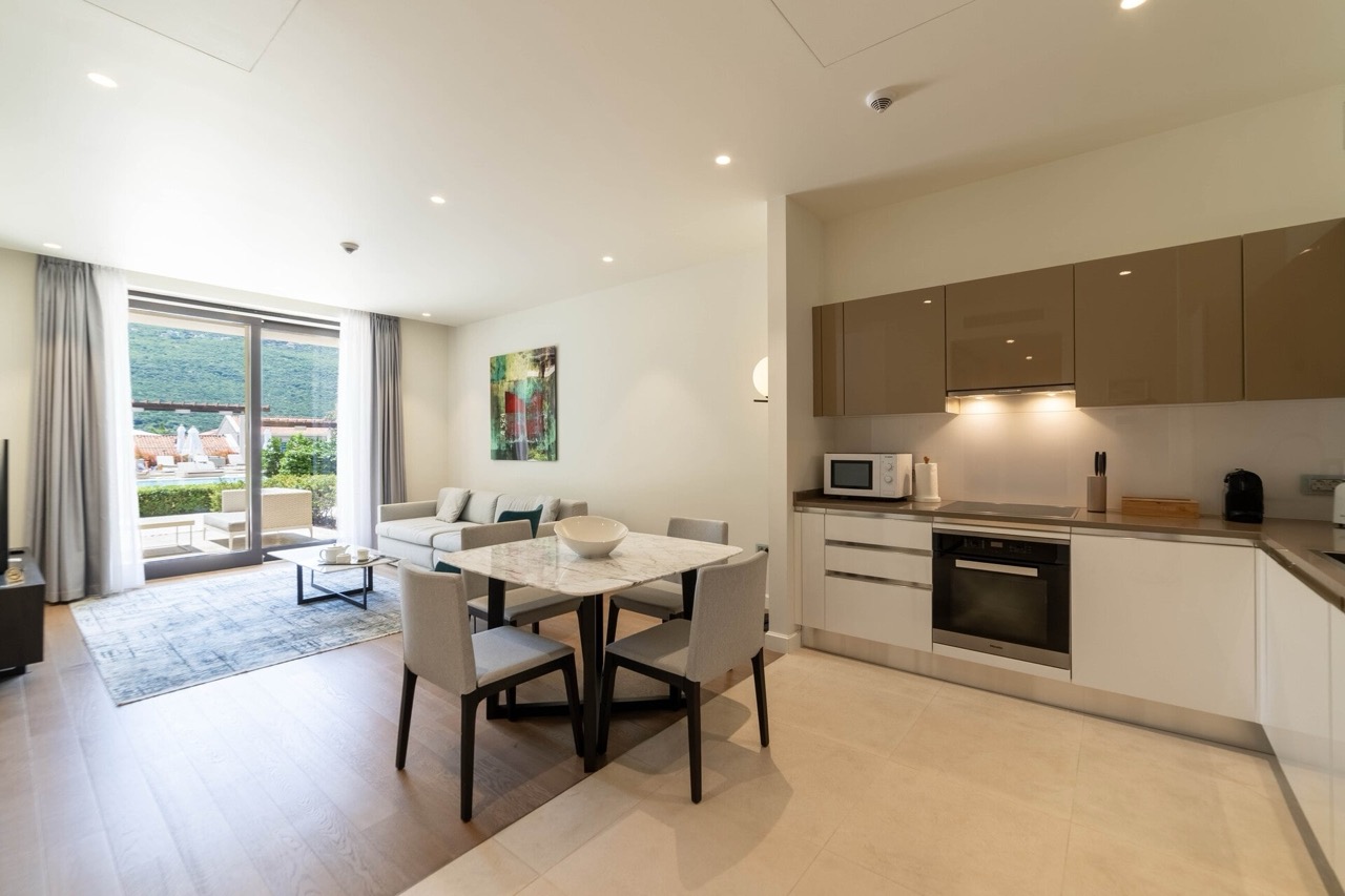 Квартира в Херцег-Нови, Черногория, 90 м² - фото 5