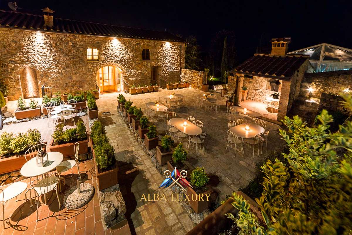 Вилла в Монтериджони, Италия, 1 000 м² - фото 4