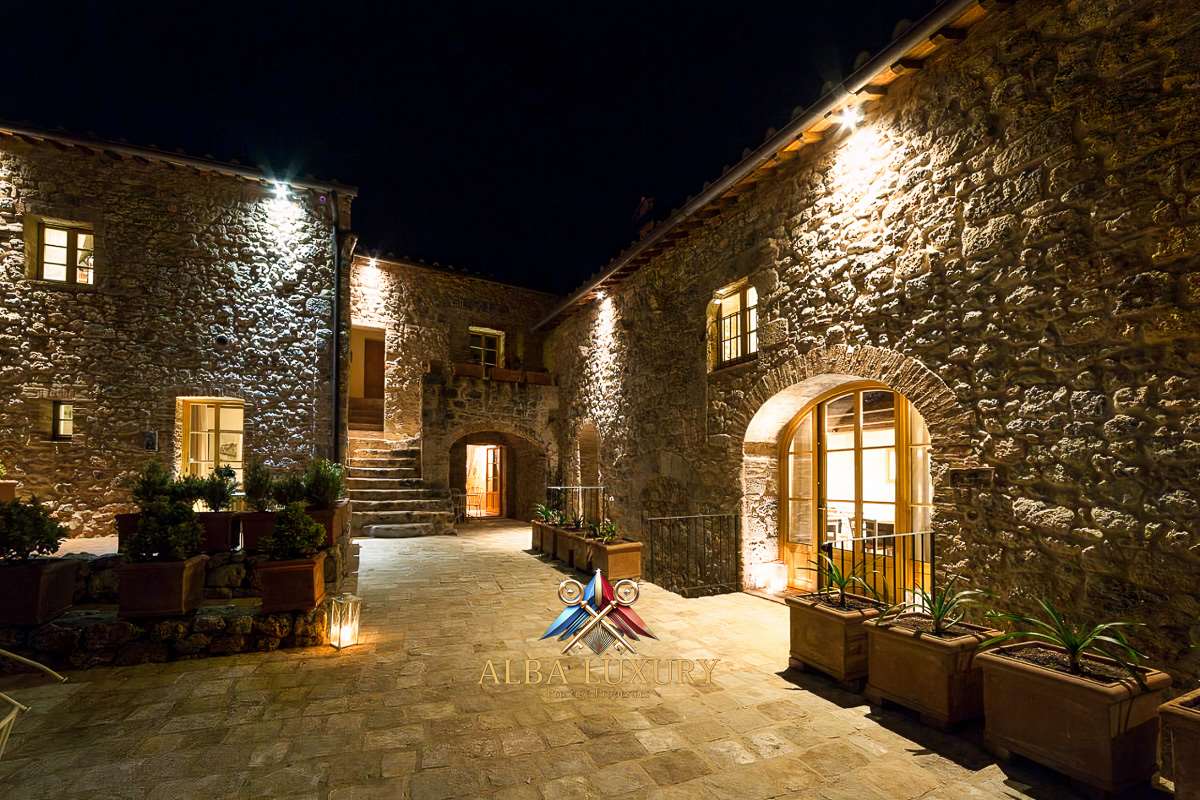 Вилла в Монтериджони, Италия, 1 000 м² - фото 5