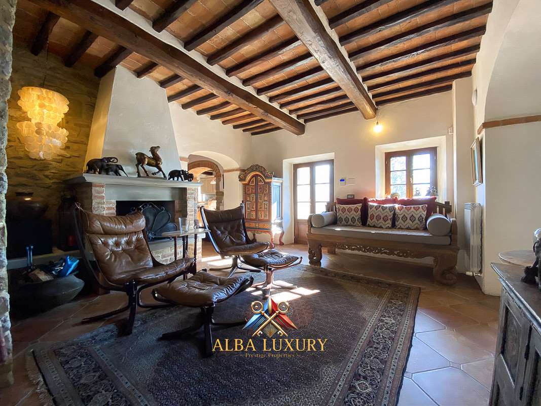 Вилла в Кортоне, Италия, 600 м² - фото 8