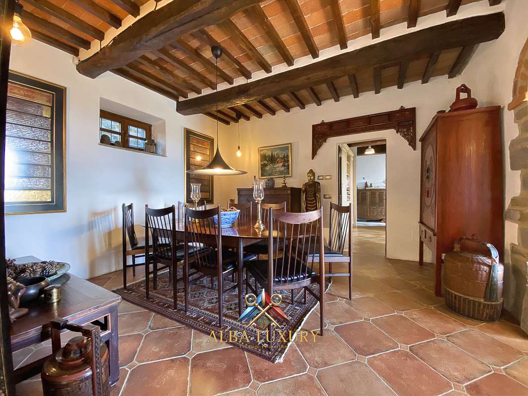 Вилла в Кортоне, Италия, 600 м² - фото 10