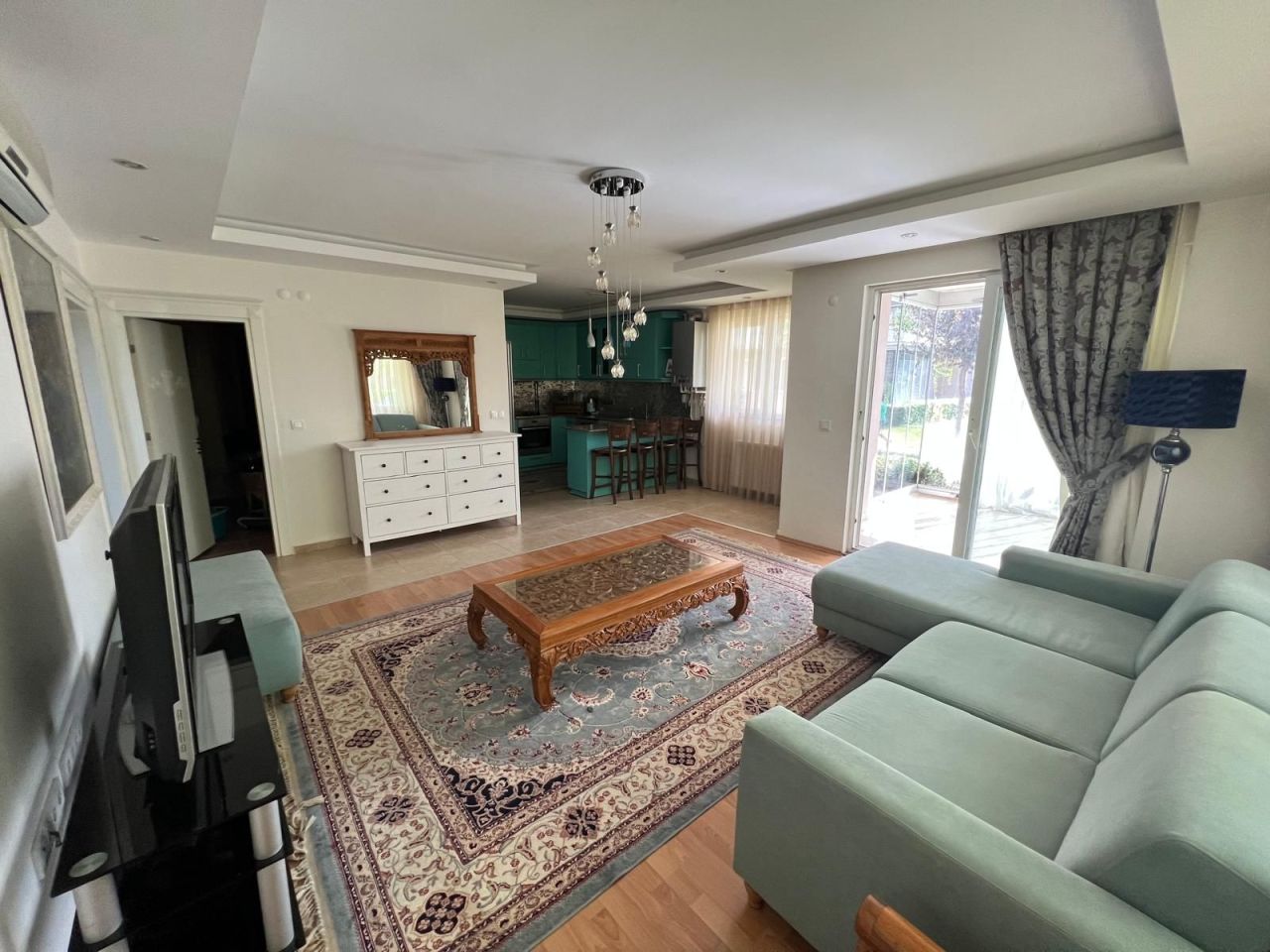 Квартира в Анталии, Турция, 130 м² - фото 1
