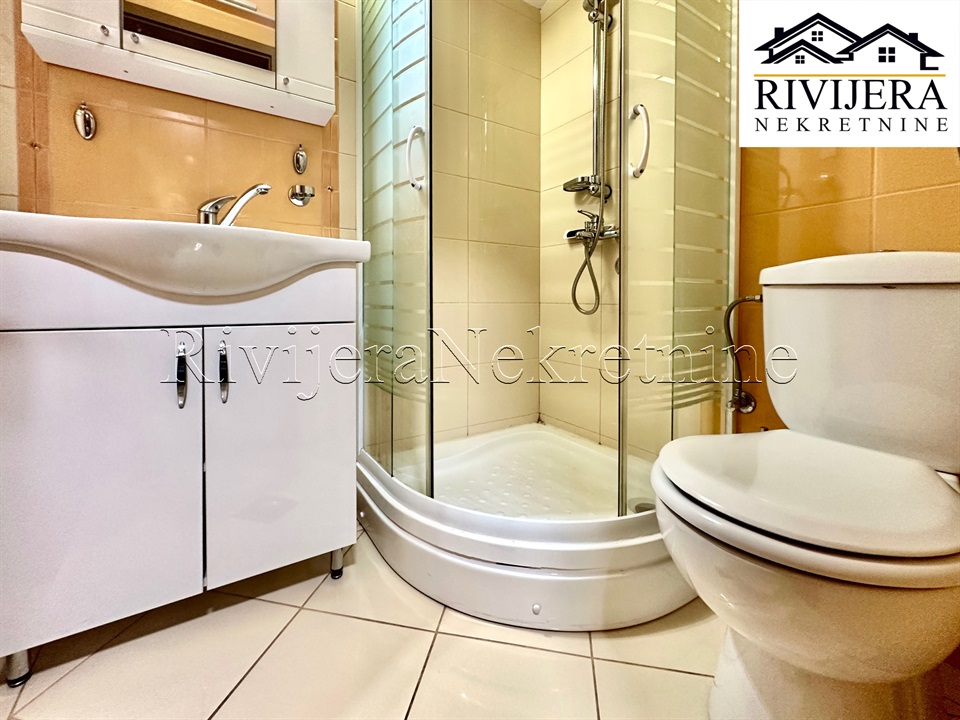 Квартира в Доброте, Черногория, 120 м² - фото 10