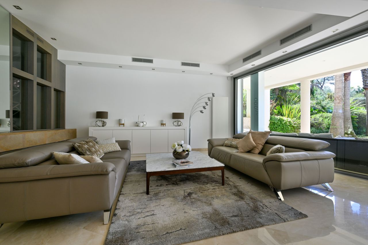 Вилла в Мужене, Франция, 520 м² - фото 14