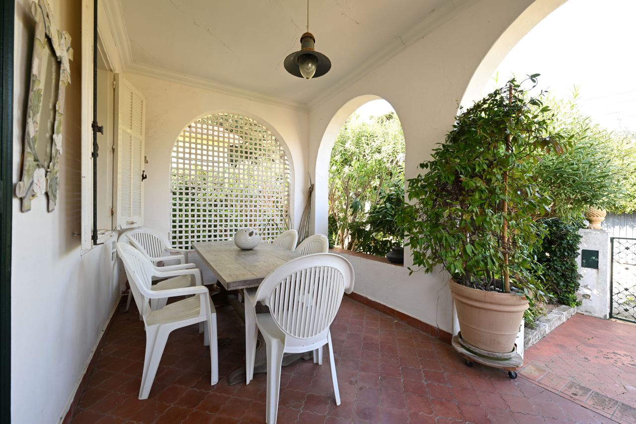 Дом под реконструкцию в Кап д’Антиб, Франция, 119 м² - фото 15