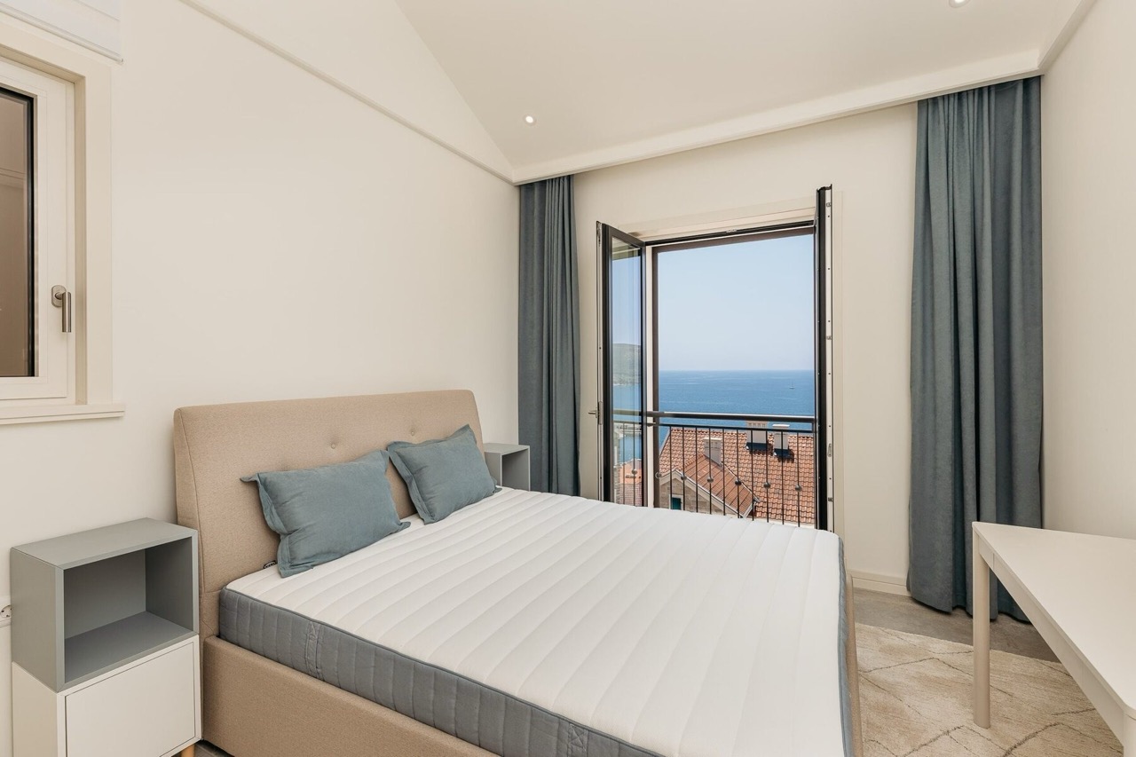 Квартира на полуострове Луштица, Черногория, 77 м² - фото 10