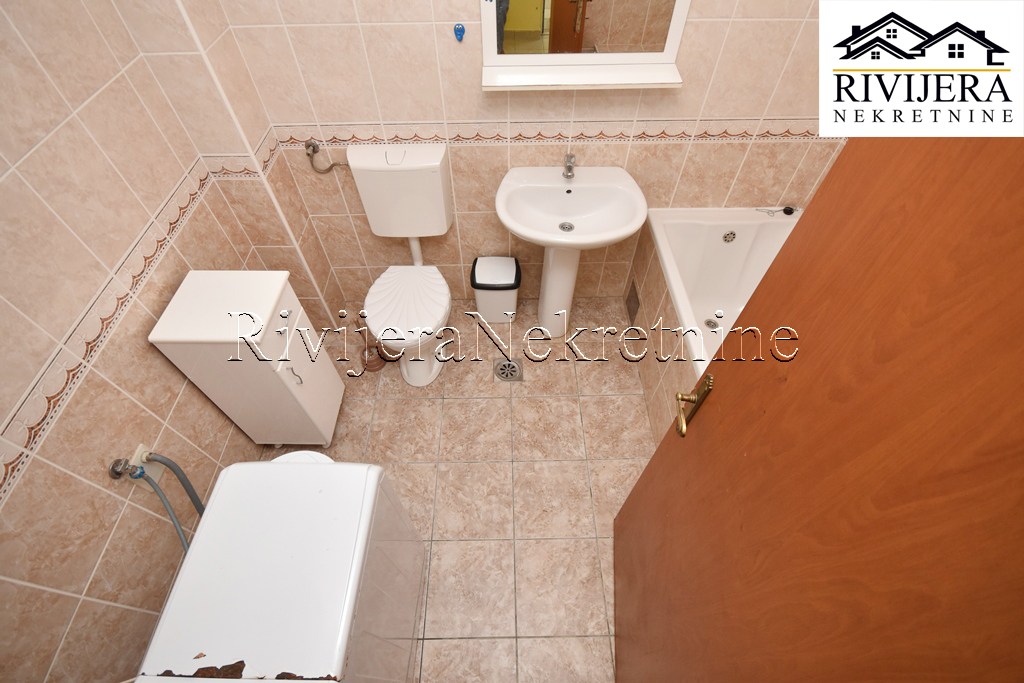 Квартира в Херцег-Нови, Черногория, 46 м² - фото 7