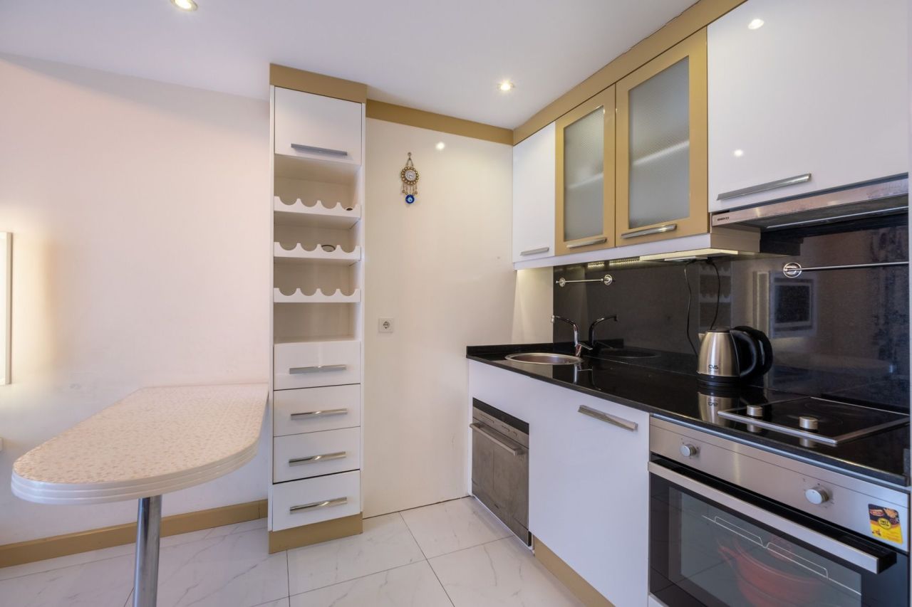 Квартира в Алании, Турция, 50 м² - фото 2