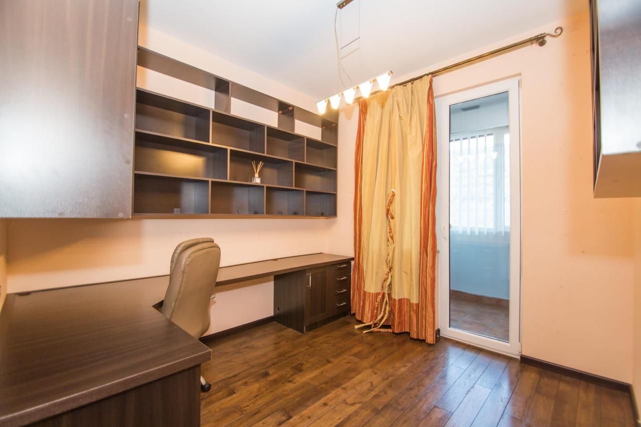 Квартира в Тбилиси, Грузия, 131 м² - фото 10