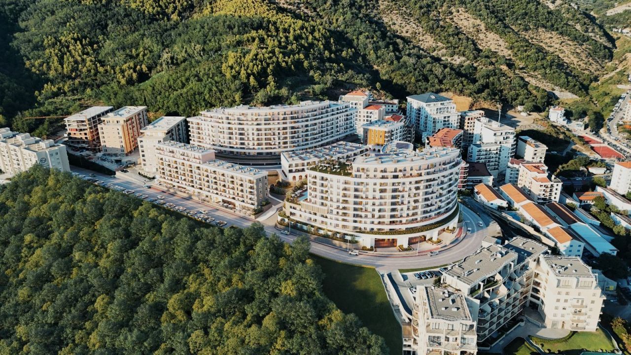 Апартаменты в Бечичи, Черногория, 58.75 м² - фото 1