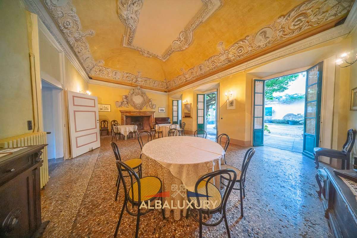 Апартаменты Via Guglielmo Marconi, Италия, 1 000 м² - фото 10