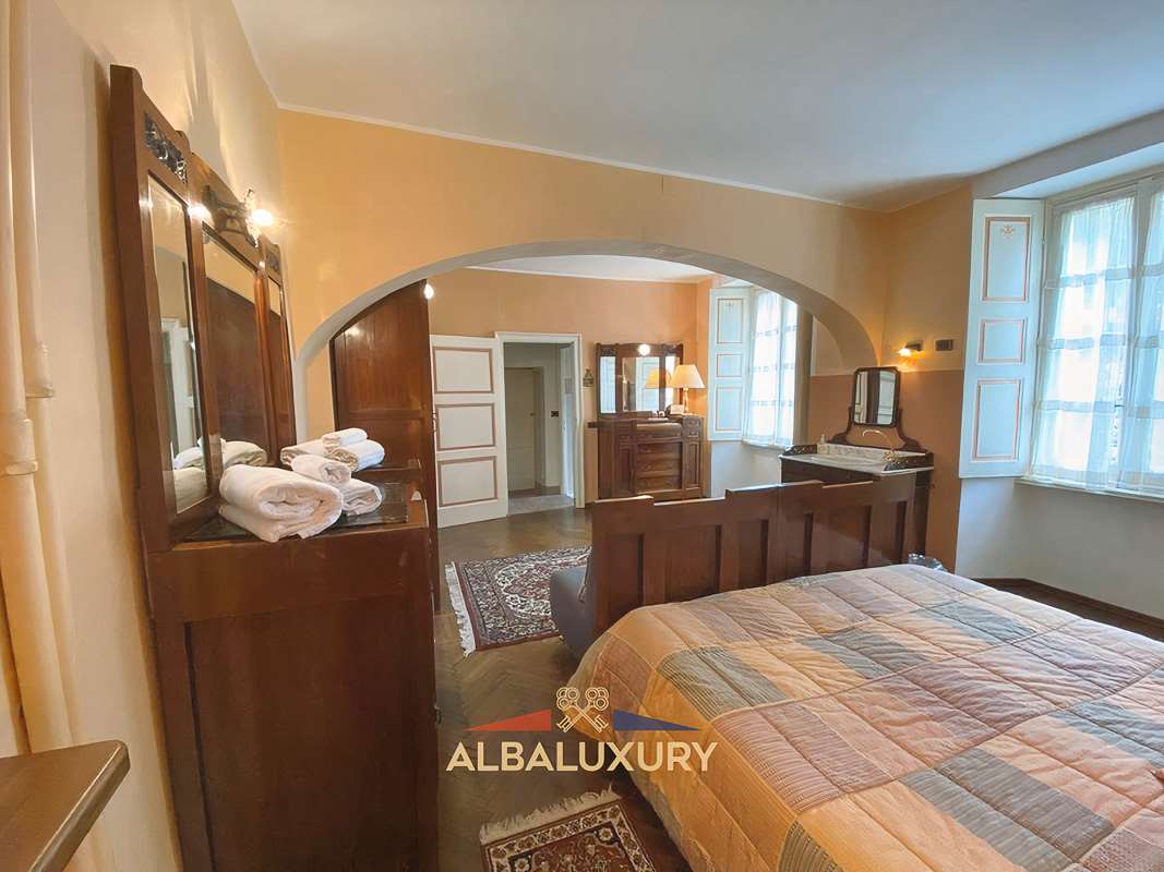 Апартаменты Via Guglielmo Marconi, Италия, 1 000 м² - фото 17