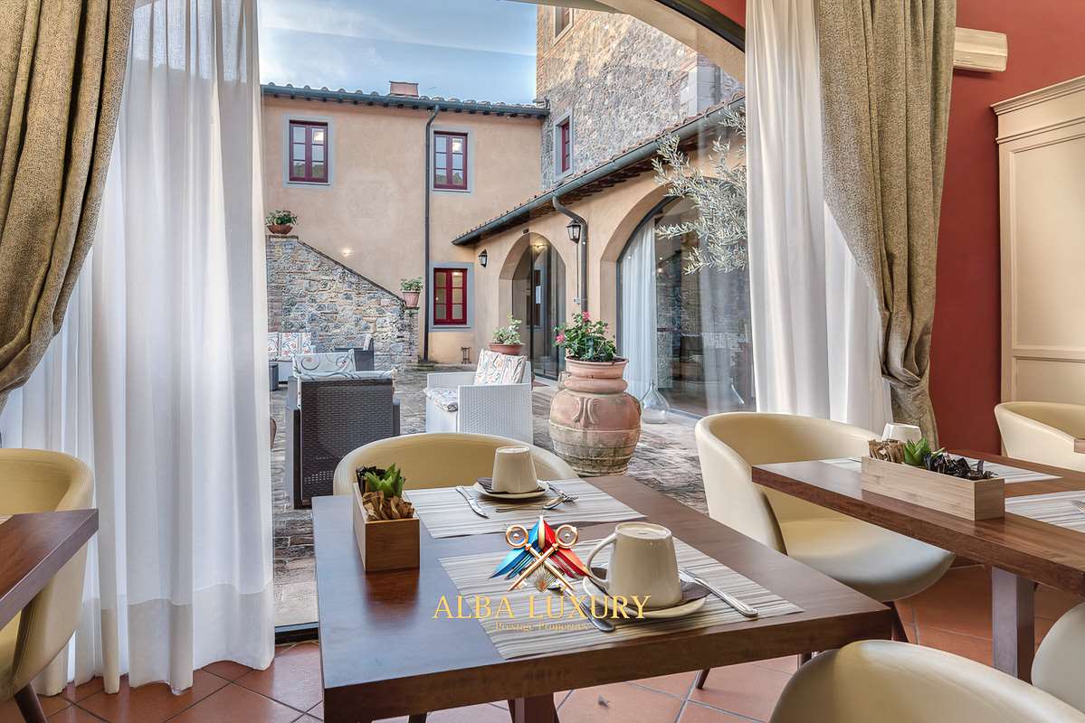 Вилла в Сан-Джиминьяно, Италия, 3 500 м² - фото 19