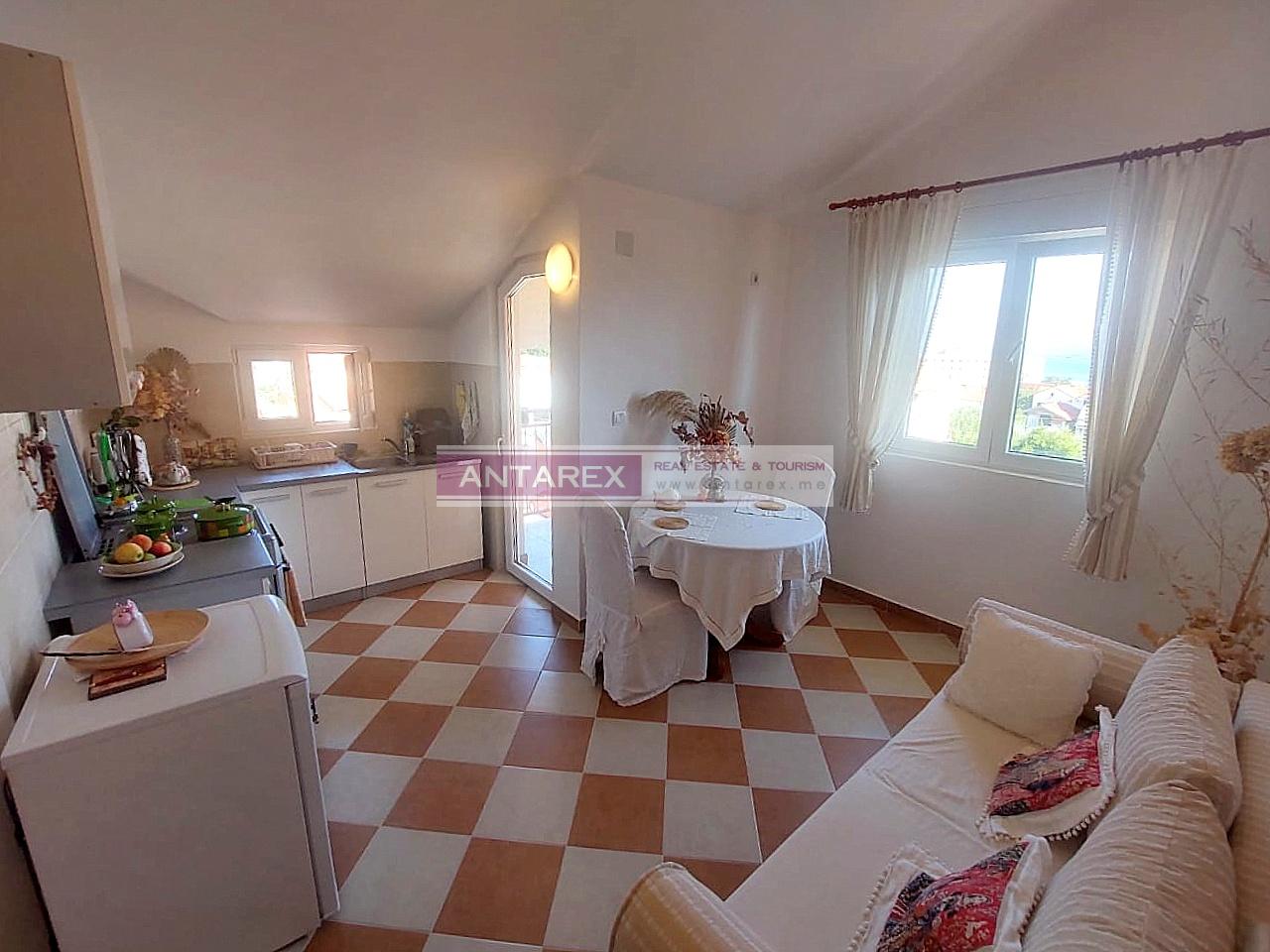 Апартаменты в Биеле, Черногория, 34 м² - фото 1