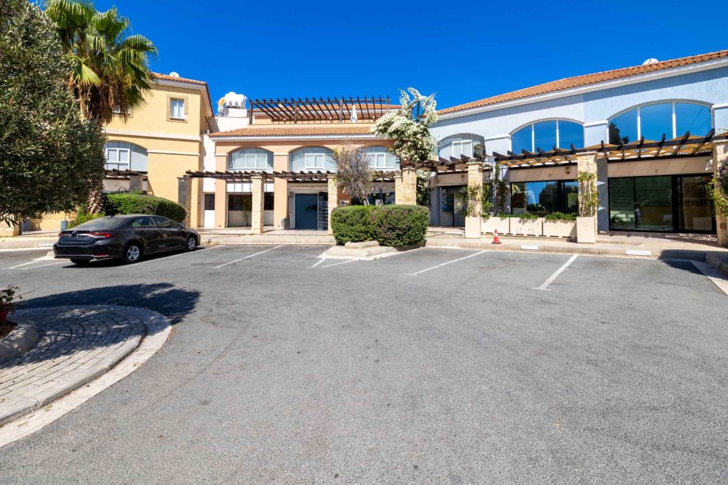 Магазин в Пафосе, Кипр, 297 м² - фото 4