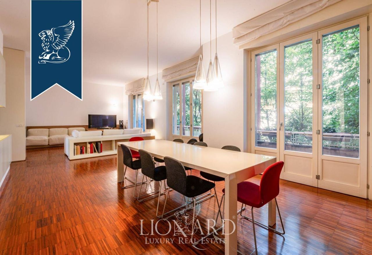 Апартаменты в Милане, Италия, 190 м² - фото 2