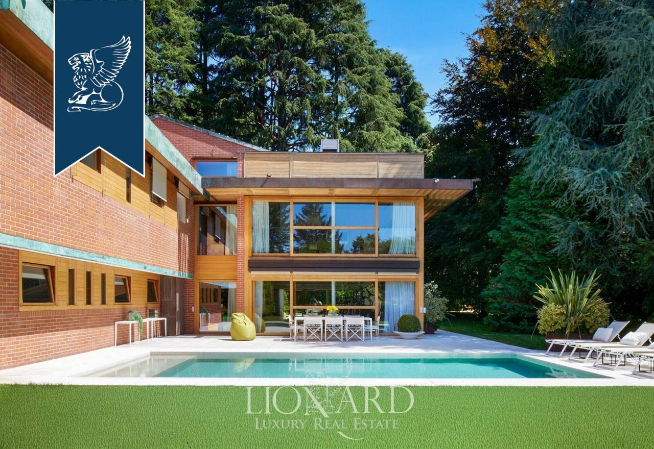 Вилла в Каримате, Италия, 700 м² - фото 3